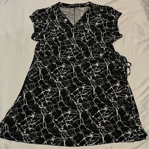 The Limited Black and White and Gray Dress Plus Size 2X